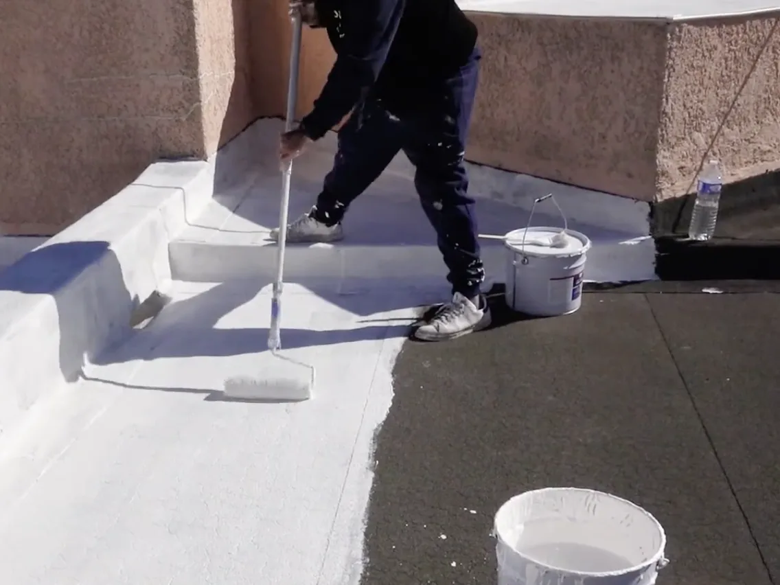 Peinture réflective (cool roof) à Compiègne